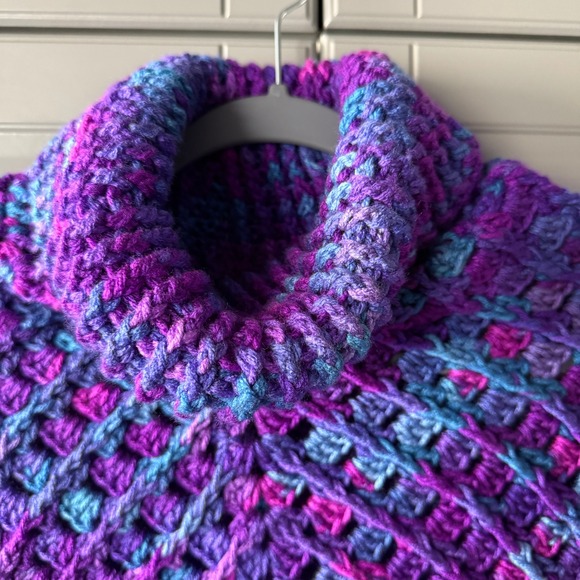 Vintage Women's Variegated Diamond Stitch Crochet Fringe Cowl Poncho, Purple,OS - Picture 3 of 11